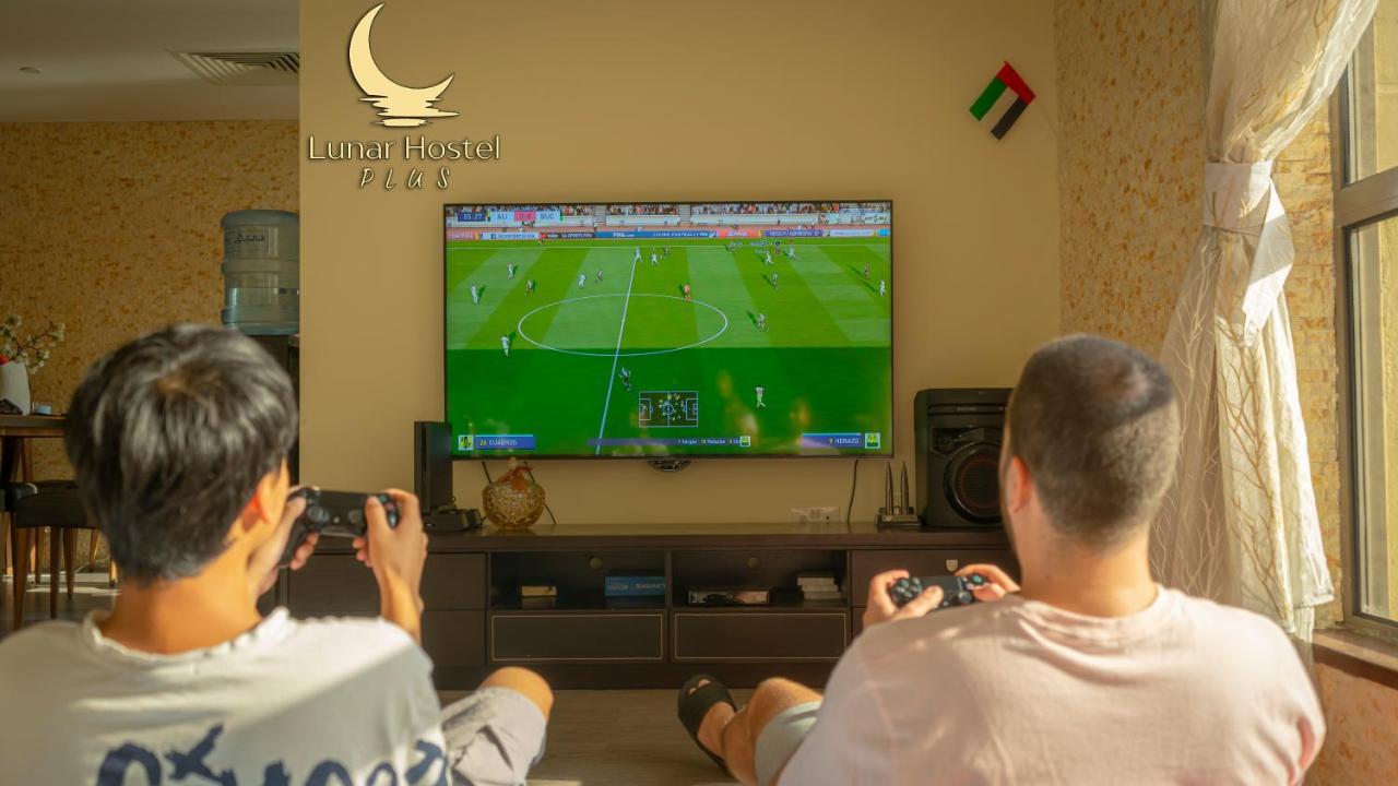 Lunar Hostel Plus ดูไบ ภายนอก รูปภาพ